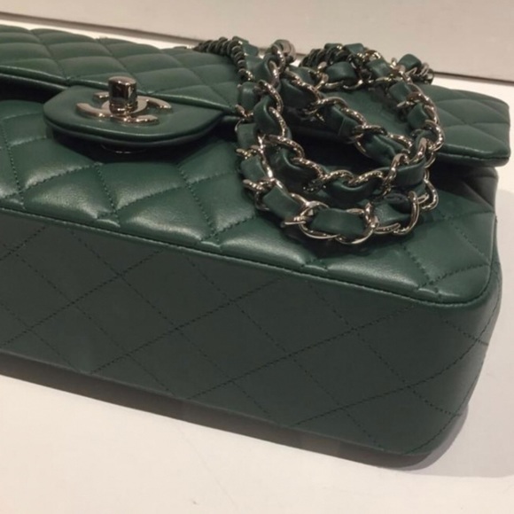 100AUTH CHANEL Green Double Silver Chain Flap Bag - Picture 5 of 10